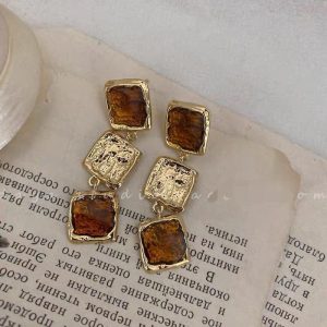 Baroque retro French resin square long earrings simple temperament Hong Kong style niche design ins earrings