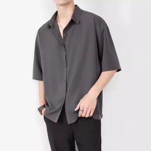Summer trend brand thin loose casual ice silk shirt men's shirt short sleeve black Hong Kong style drape no-iron shirt