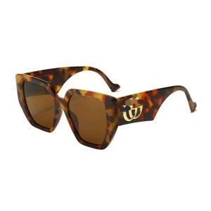 Sunglasses women's high-end sense of face small UV protection large frame retro cat-eye glasses 2025 new sunglasses men
