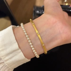 French vintage Italy eight-star mango brushed bracelet with diamonds, delicate niche design, light luxury and versatile women's hand jewelry