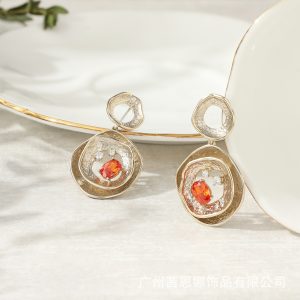 French designer zircon copper plated coffee earrings gold French retro light luxury niche design high-end earrings for women