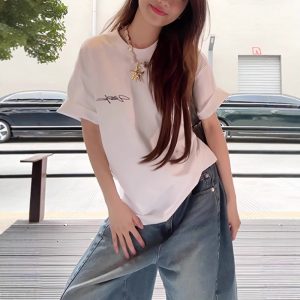 Retro wide-legged scimitar denim cropped shorts women's summer new high-waisted loose slim straight-leg six-point pants