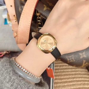 TT Tianta new cowhide Douyin popular mid-hand French retro women's gold net red belt ladies watch wholesale