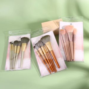 Japanese and Korean style exquisite makeup brushes 6 pcs 3 large and 3 small makeup brush set Beauty tools makeup brushes are on sale