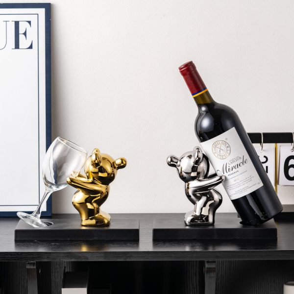 Light luxury bubble bear wine rack violence bear wine cabinet decoration ornaments ceramic living room TV cabinet entrance home decoration
