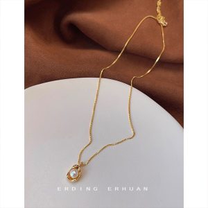 French fava bean freshwater pearl necklace plated 14K gold bowl pearl pendant niche fashion high-quality clavicle chain women