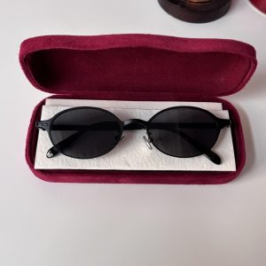 European and American small frame oval sunglasses female trendy Internet celebrity same small face UV protection American retro sunglasses ins