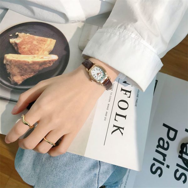 Cross-border popular French retro, exquisite and simple, personalized tonneau quartz watch, nostalgic belt watch for schoolgirls - Image 5
