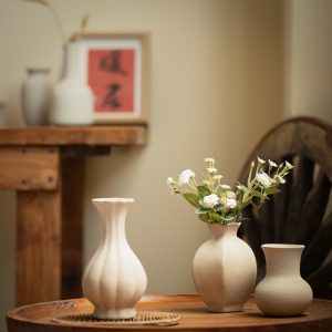 Jingdezhen plain embryo small vase vintage nostalgic stoneware flower ware home entrance living room study table decoration ornaments