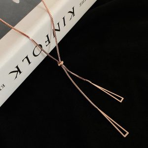 Cold wind triangle sweater chain female autumn and winter ins metal wind niche long necklace geometric pull necklace