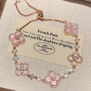 S925 sterling silver gold sense lucky four-leaf clover bracelet delicate white light luxury French adjustable hand ornament women