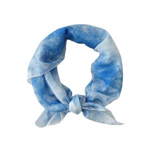 Bailu with the same French retro handmade tie-dye triangle scarf travels, sweet and cute trendy pastoral headscarf, women's headband