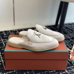 Edging slippers are worn outside plus-size slip-on mules and foreign trade original leather semi-slippers
