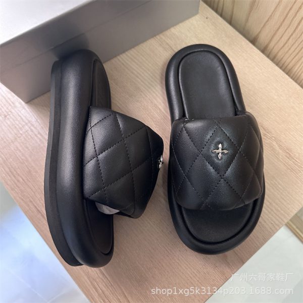 Cross slippers women's summer 2025 new cowhide thick sole heightened comfortable casual wear slip-flops women's trend - Image 2