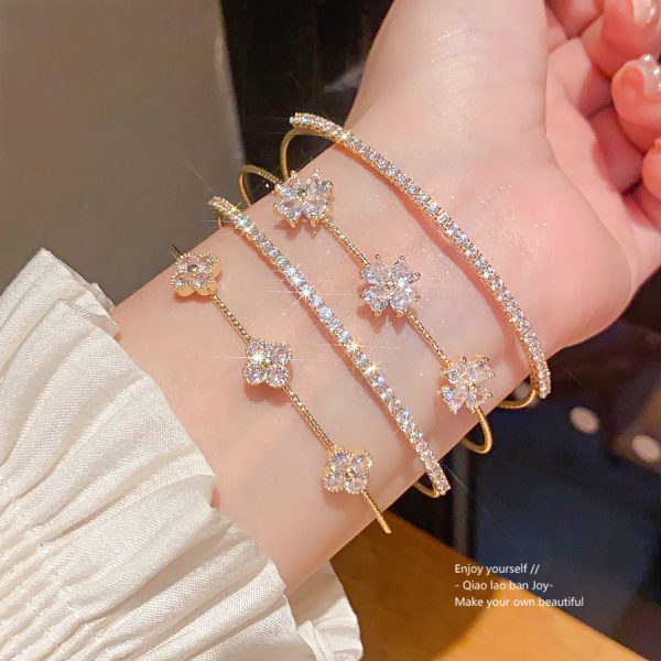 Zircon flower cross double opening bracelet light luxury luxury sense bracelet fashion ins versatile hand jewelry wholesale