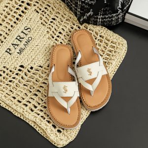 Genuine leather strap flip flops women's summer outerwear 2024 Internet celebrity fashion trend clip-toe flat beach sandals