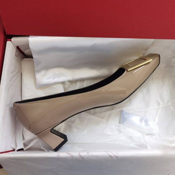 High version RV mid-heel block heel singles, patent leather square toe, square buckle wedding shoes, French commuter office OL workplace women's shoes
