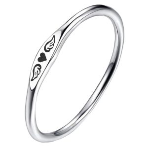 Cross-border popular angel wing rings, European and American women's simple heart-shaped tail rings, tide men's hearts, titanium steel jewelry wholesale