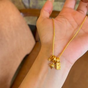 Little Red Book's popular star and moon mythical necklace female sunflower embellished little star DIY moonlight brand heart-shaped pendant