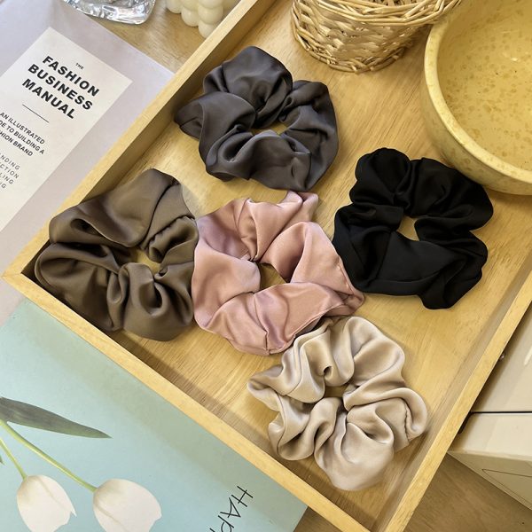 High-quality large satin large intestine hair ring, Korean simple fairy headband, French retro hair headpiece, women's Korean version