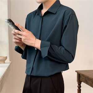 Drapable iron-free loose solid color white shirt men's light familiar ruffian handsome teenager Korean version casual long-sleeved bottoming shirt