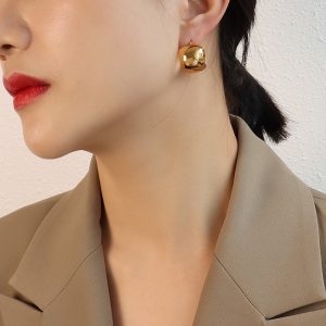 French fashion celebrity ball C earrings high quality version titanium steel plated 18K real gold earrings female factory wholesale