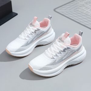 Autumn new fly knitting sneakers thick soles fashionable breathable lightweight women's shoes outdoor casual trendy shoes women's cross-border wholesale