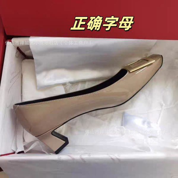2025RV Square Buckle Single Shoes Women's Mid Heel Block Heel Patent Leather Square Toe Wedding Shoes Commuting Office OL Workplace Women's Shoes
