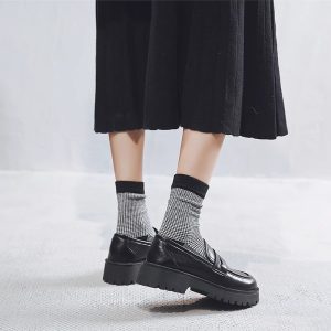 Little Red Man Thick-soled Loafers Women's Spring 2024 New British Retro Student Uniform Single Shoes Soft Sole Small Leather Shoes