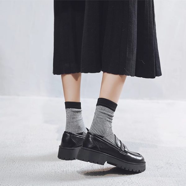 Little Red Man Thick-soled Loafers Women's Spring 2024 New British Retro Student Uniform Single Shoes Soft Sole Small Leather Shoes - Image 2