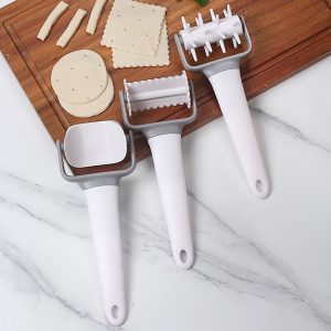 Pizza Roller Set Baking Tools Patterned Plastic Mesh Cutter Multi-purpose roller cutter creative noodle hob