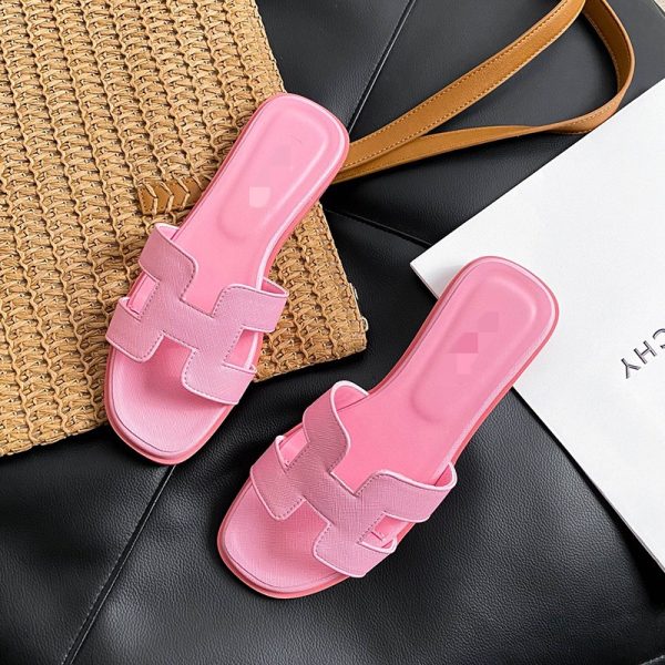 TB~ spot slippers women's outer wear summer soft-soled flip-flops, breathable sandals, versatile flat slippers, women's plus-size shoes - Image 4