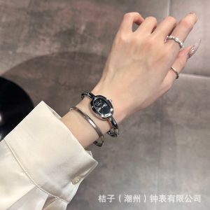 IBSO bracelet, quartz watch, small dial, niche light luxury temperament, Roman scale, oval, vintage cross-border, 1189