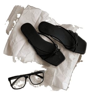 New sheepskin version ~ French evening breeze square toe thin strap flat slippers women's summer wear simple clip-on flip-flops