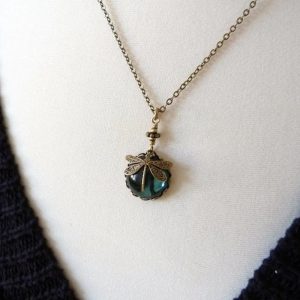 Creative Vintage Dragonfly Green Crystal Pendant Necklace for Women Personality Fashion Party Bohemian Jewelry