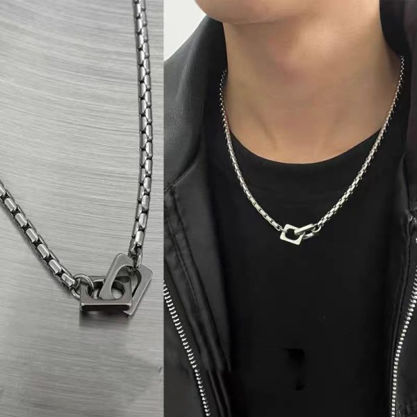 Simple double ring buckle titanium steel necklace men's cold style niche sense of luxury, street hip-hop clavicle chain couple accessories tide