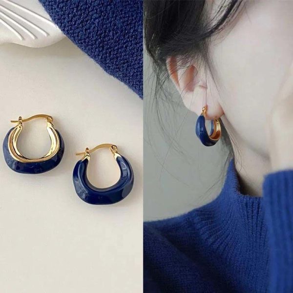 South Korea's new French vintage Klein blue earrings have a niche design and temperament, spring and summer earrings are new in 2022