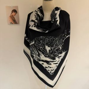 European summer 130*130 large square scarf silk scarf oil painting flower printed cotton silk scarf women's autumn and winter Korean version decoration