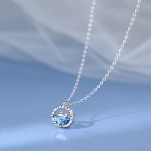 [Whale is born with you] Whale sterling silver necklace women's light luxury niche high-end fish tail clavicle chain to send girlfriends gifts