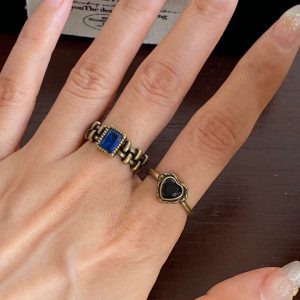Chaebol daughter new black gold series love bird ring women's color diamond vintage distressed fashion temperament ring