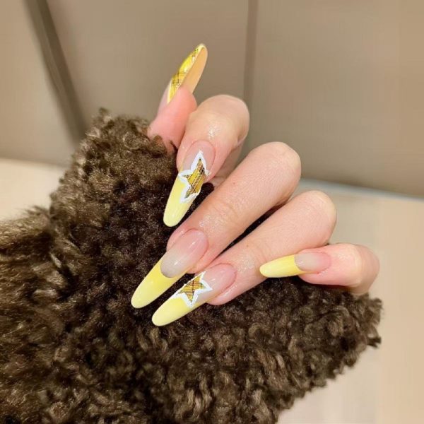 (3 boxes of value) handmade manicure wearable nails are cute and pure want to show whiteness temperament gentle nail patches student French - Image 2