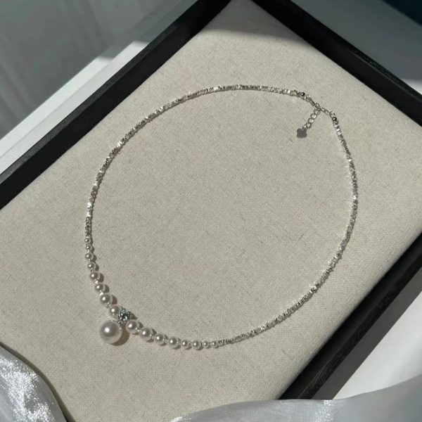 Flash diamond broken silver pearl necklace women's 2023 new hot design sense high-end clavicle chain light luxury niche necklace - Image 3