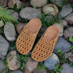 Toe toe genuine leather slippers, women's hollow breathable, wearing lazy sandals, retro and versatile casual cowhide sheepskin shoes