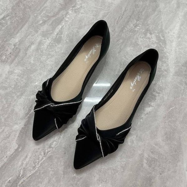 Elegant women's single shoes low heel pointed toe shallow commuter beanie shoes 2025 spring and summer new soft sole comfortable mom shoes