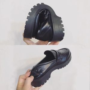 Little Red Man Thick-soled Loafers Women's Spring 2024 New British Retro Student Uniform Single Shoes Soft Sole Small Leather Shoes
