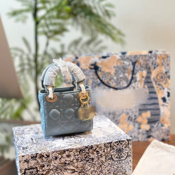D home super mini Lady Dai Fei bag delicate and cute little square bag, sweet crossbody bag, shoulder bag, small waste bag - Image 4