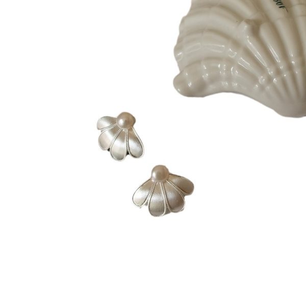 New Chinese style brushed petals, natural pearl buds, earrings, niche and unique 925 silver needles - Image 3