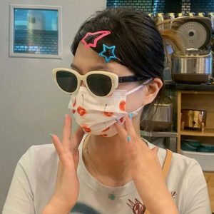 White cat-eye sunglasses, net red sunglasses, 2025 new ins, European and American hot girl style, photo women, high-end