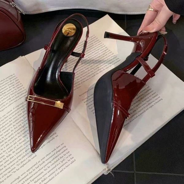 Yang Shulin's same metal buckle burgundy pointed high heels, feminine socialite, with a strap on the back of sandals