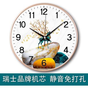 Silent Internet celebrity decoration wall clock, modern living room calendar, creative home fashion, light luxury, wall-mounted personalized clocks